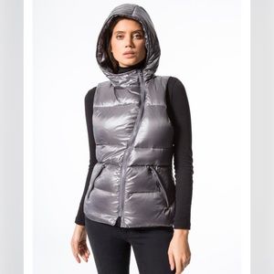 **TRADE** EUC Carbon38 Gray Puffer Vest Jacket Med